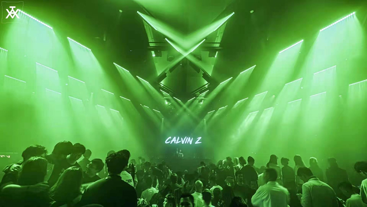 LED洗涤灯的两个主要特征