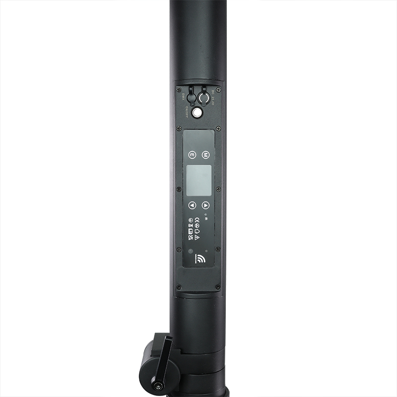 waterproof Battery 4x15w LED High Mast Light