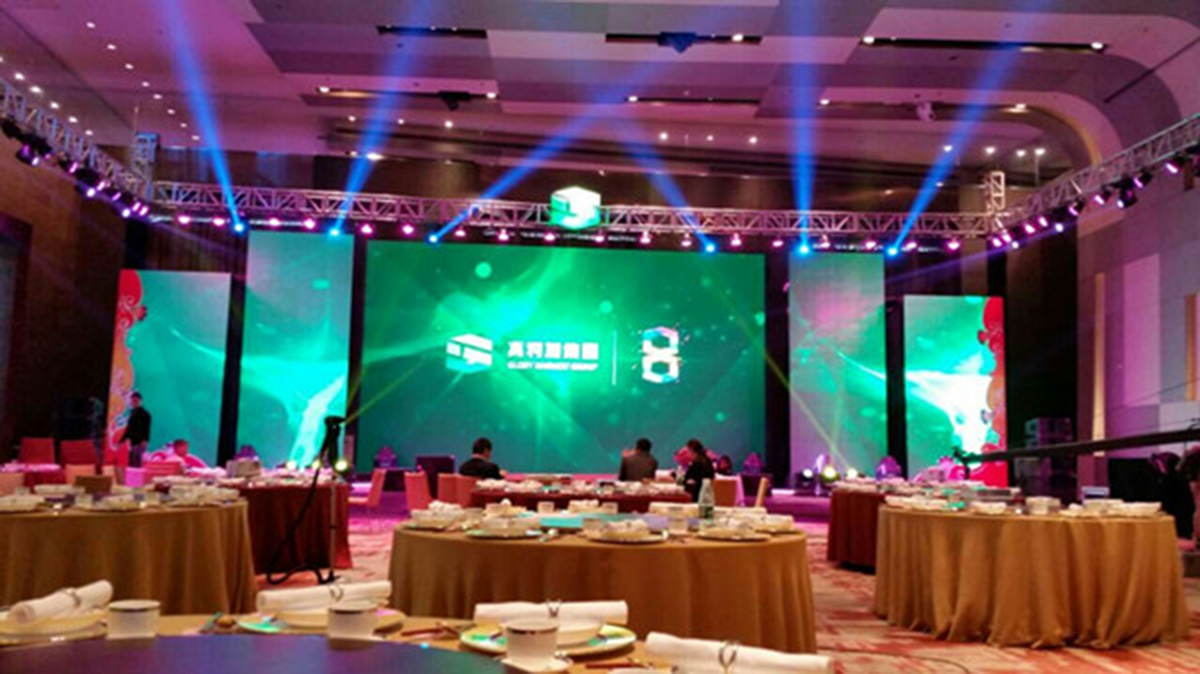 PAR灯的灯体结构