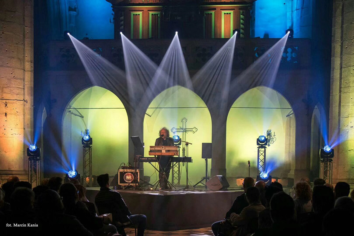 liehua-19x15w-b-eye-moving-head-light-（3）